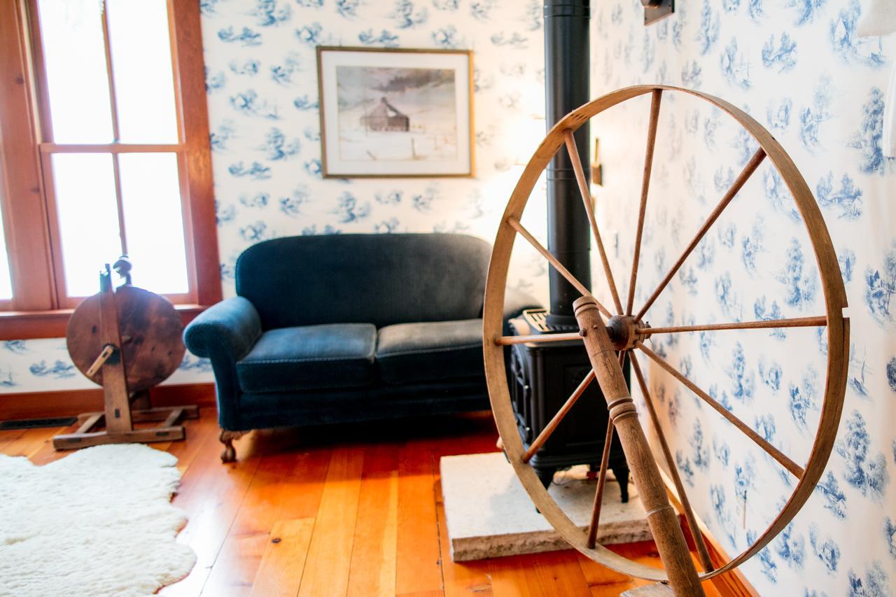ريد وينغ Round Barn Farm B & B Event Center المظهر الخارجي الصورة